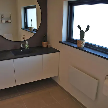 100 Meters From The Water Holiday home Spodsbjerg